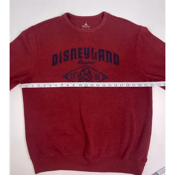 Disneyland Resort Red Crewneck Sweatshirt Mickey Vintage Style Size Medium - Picture 8 of 9